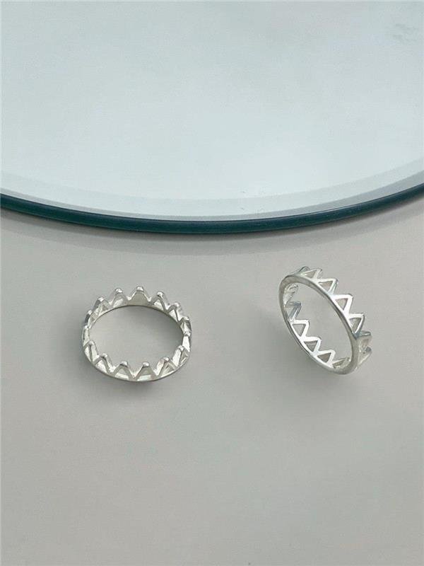 ANEL ARO EM TRIÂNGULO