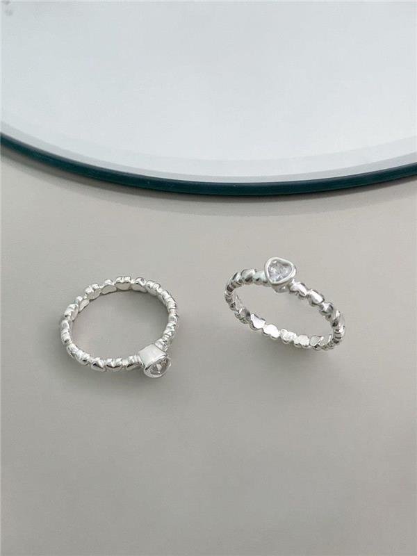 ANEL SOLITÁRIO COM ARO EM CORAÇÃO