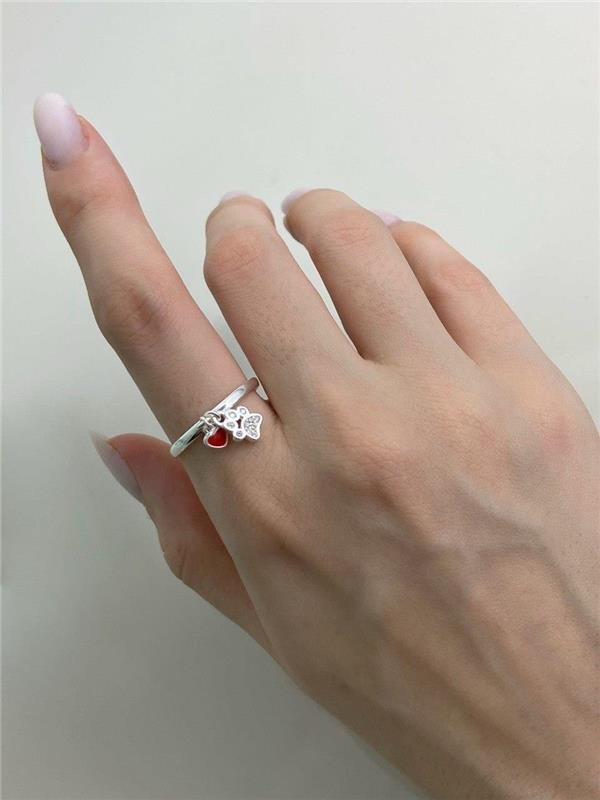 ANEL COM PINGETE DE PATINHA E CORAÇÃO