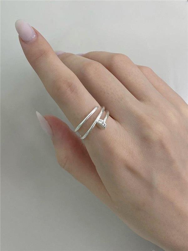 ANEL PREGO MOLA COM DETALHE EM ZIRCÔNIA