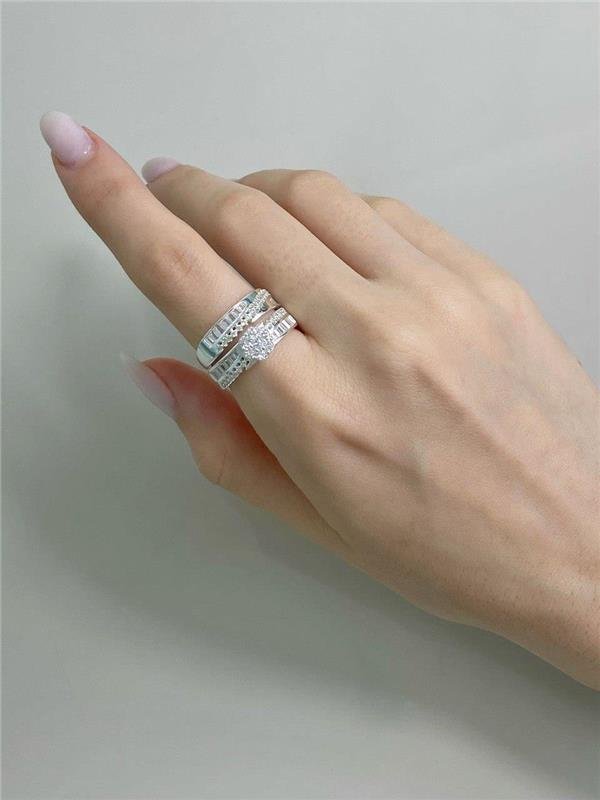 ANEL DUPLO SOLITÁRIO FLOR COM ZIRCÔNIA