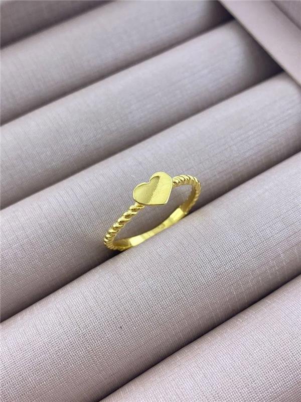 ANEL CORAÇÃO DETALHE TORCIDO