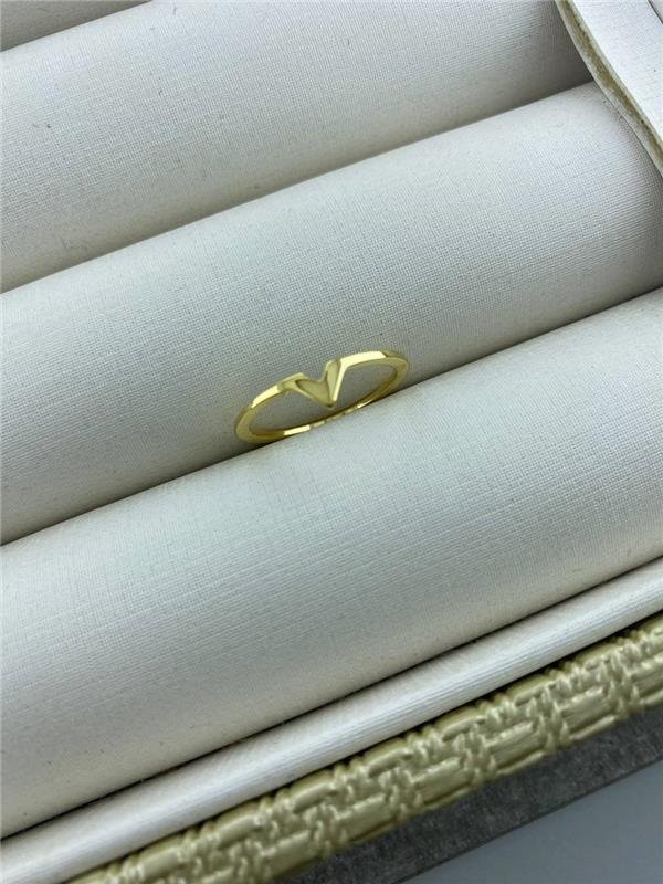 ANEL V FIO ACHATADADO