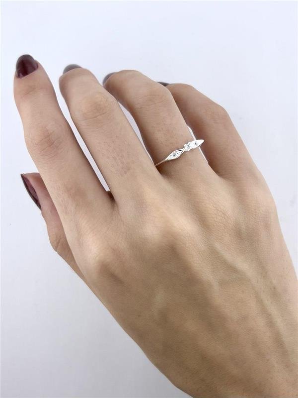 ANEL SOLITÁRIO C/DETALHE