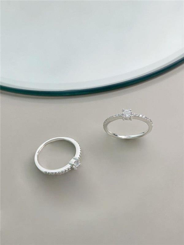 SOLITÁRIO C/DETALHE 