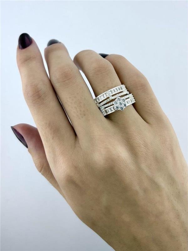 ANEL DUPLO SOLITÁRIO FLOR