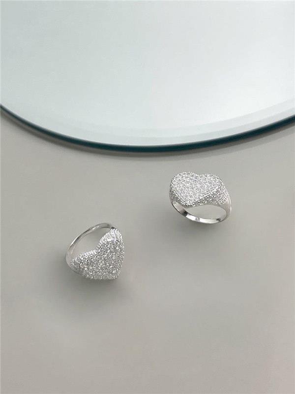 ANEL DEDINHO CORAÇÃO CRAVEJADO