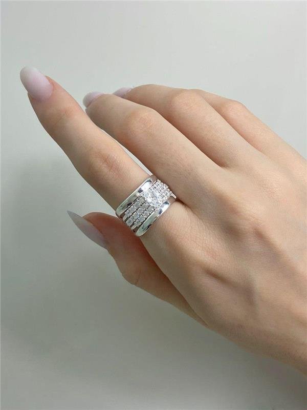 ANEL LARGO SOLITÁRIO