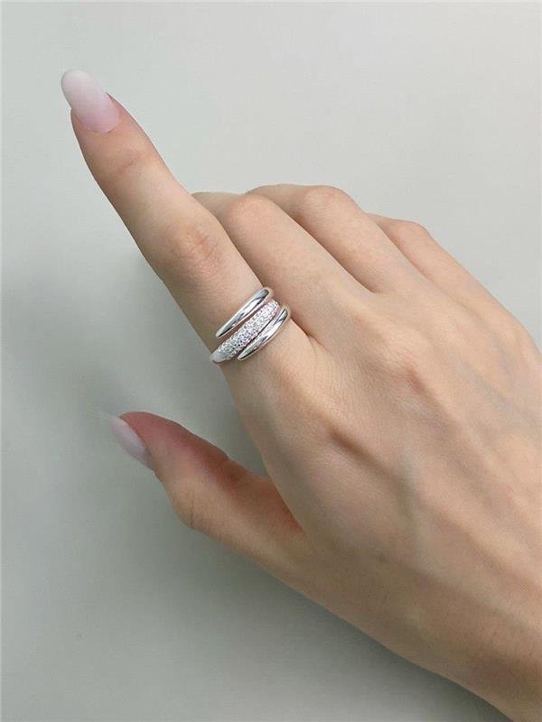 ANEL EM FILETES LISO E ZIRCÔNIA