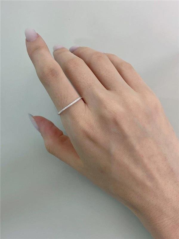 APARADOR DE ALIANÇA FIO FINO ZIRCÔNIA (UN)