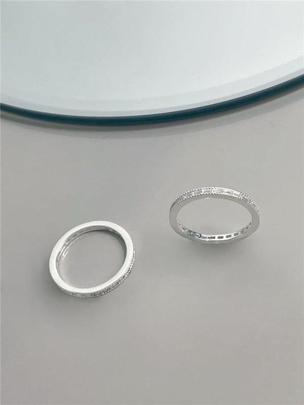 APARADOR DE ALIANÇA C/ZIRCÔNIA NAVETE