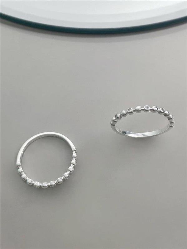 ANEL C/BOLINHA E PONTO LUZ