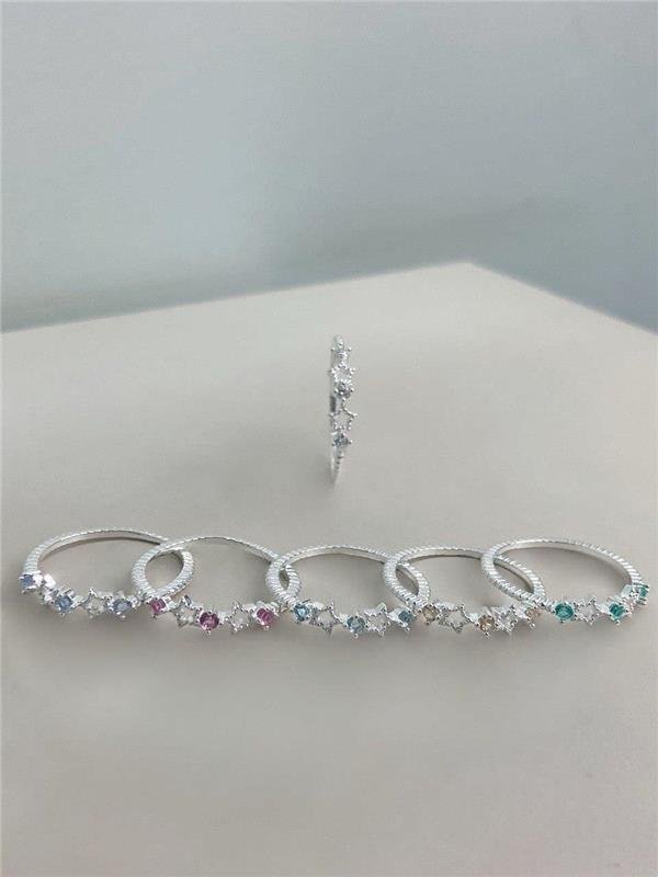 ANEL ESTRELA VAZADA E PONTO LUZ