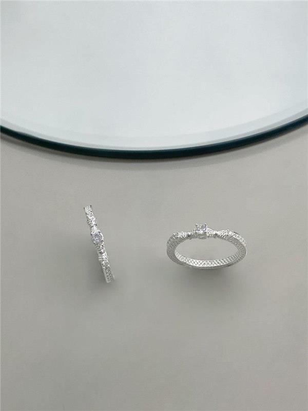 ANEL SOLITÁRIO RENDA ITALIANA