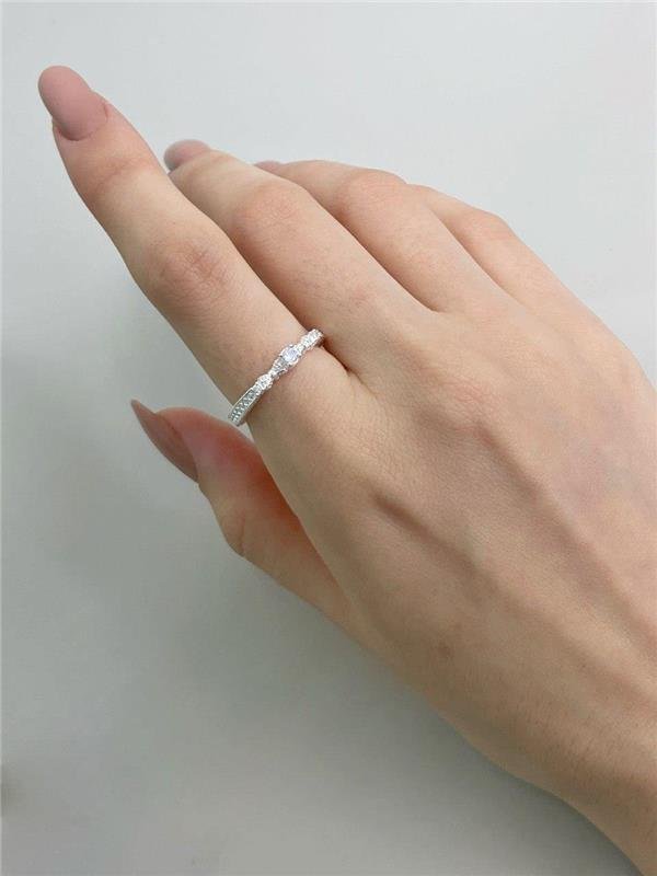 ANEL SOLITÁRIO RENDA ITALIANA