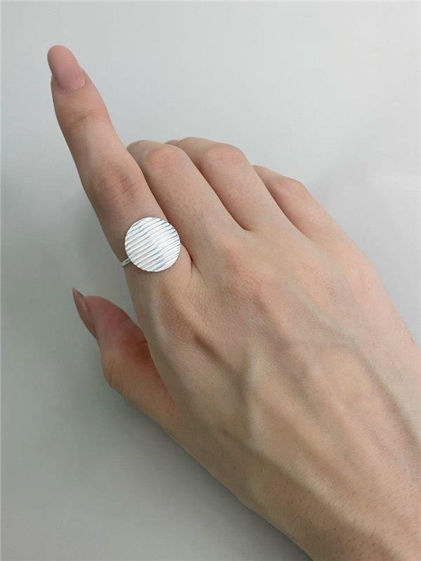 ANEL REDONDO C/TEXTURA