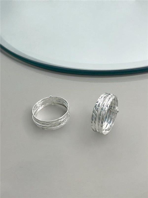 ANEL QUATRO FIOS C/DETALHE