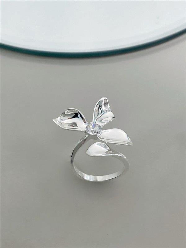 ANEL FLOR ABERTO C/PONTO LUZ CRISTAL