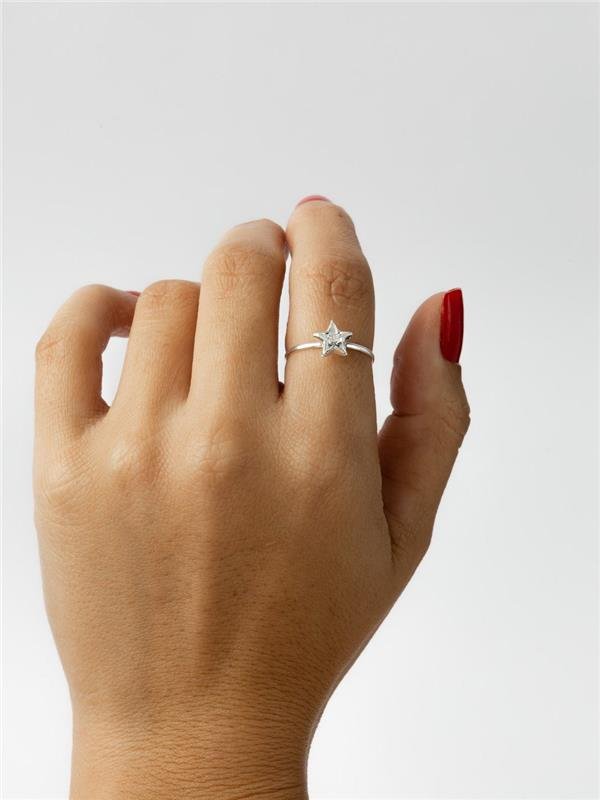 ANEL SOLITÁRIO ESTRELA PONTO LUZ
