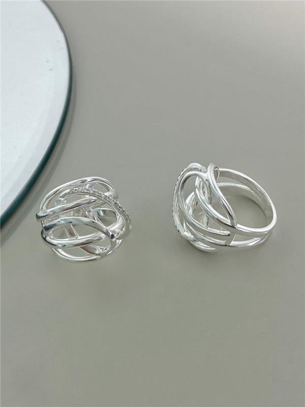 ANEL FIOS ENTRELAÇADOS LISO E ZIRCÔNIA