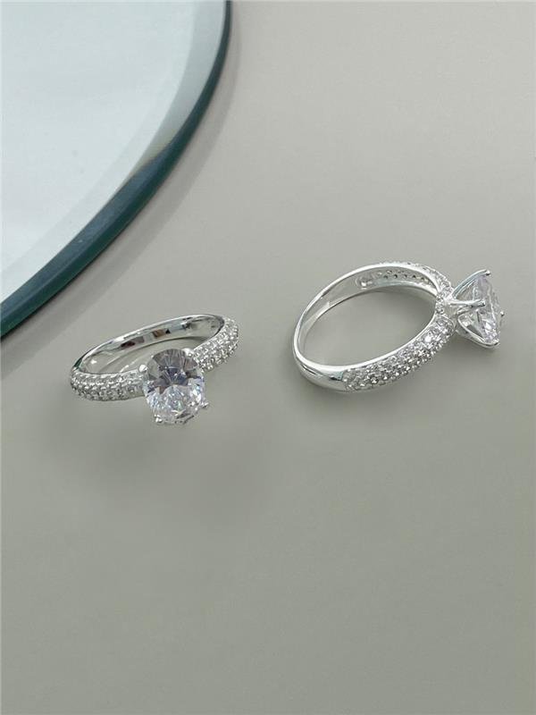 ANEL SOLITÁRIO CRAVEJADO