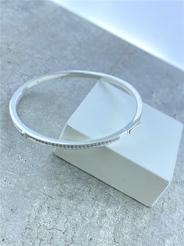 BRACELETE CRAVEJADO 6CM