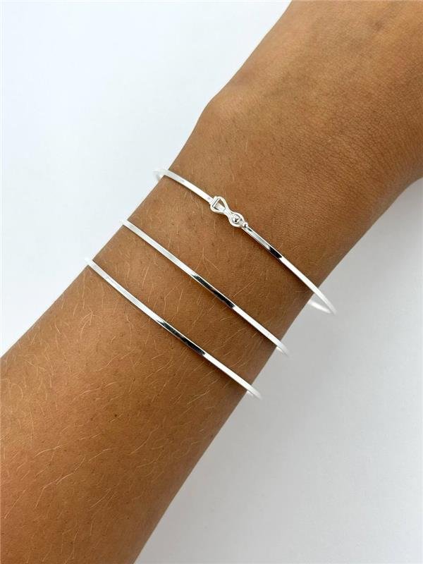 BRACELETE FIO QUADRADO FINO