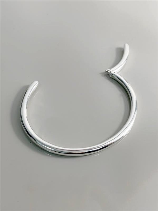 BRACELETE RÍGIDO LISO ARTICULADO