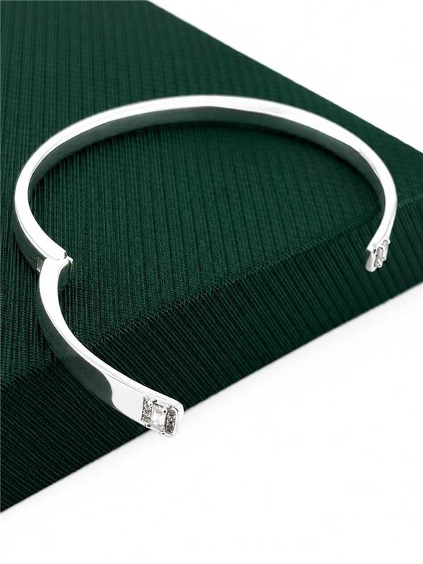 BRACELETE RÍGIDO ACHATADO ARTICULADO