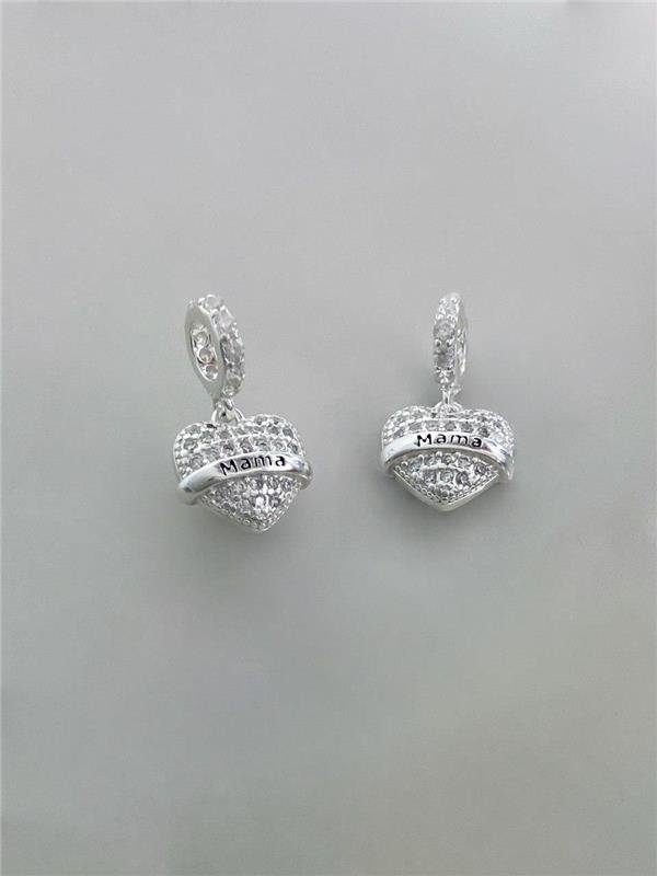 BERLOQUE CORAÇÃO MAMA CRAVEJADO