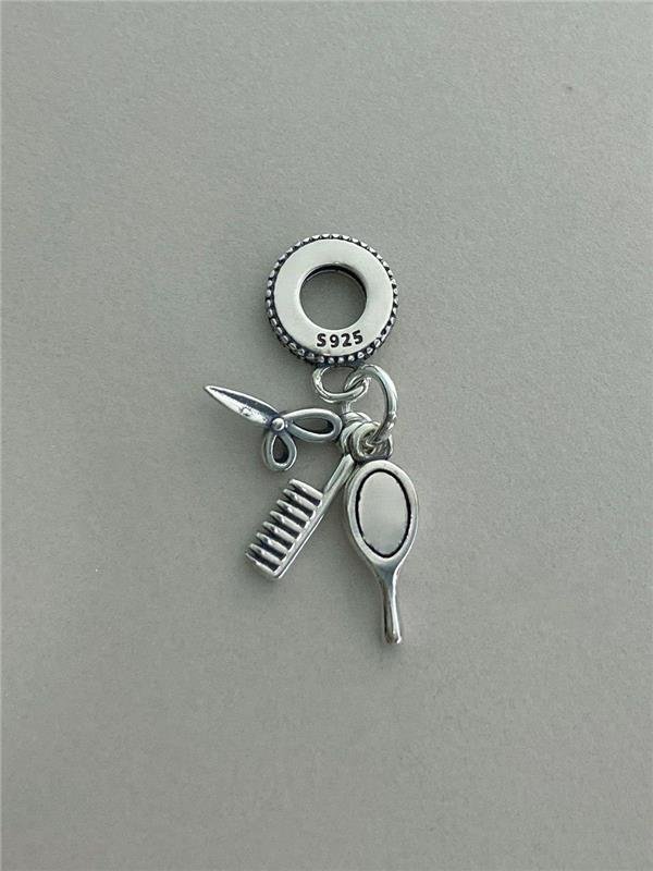 BERLOQUE ESPELHO PENTE E TESOURA