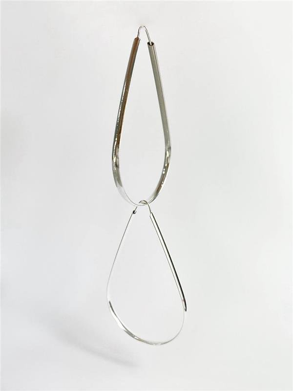 BRINCO MAXI GOTA FIO ACHATADO