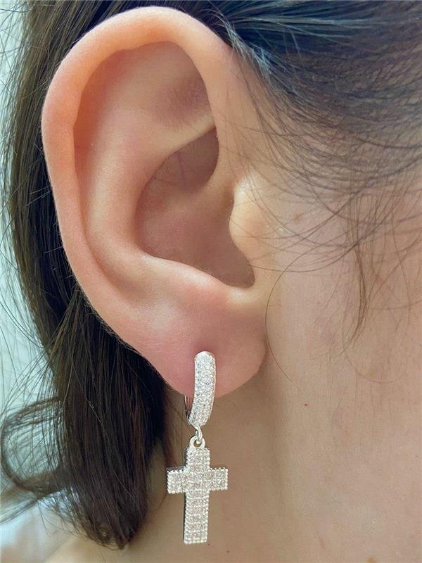 BRINCO ARGOLA PING CRUZ CRAVEJADO