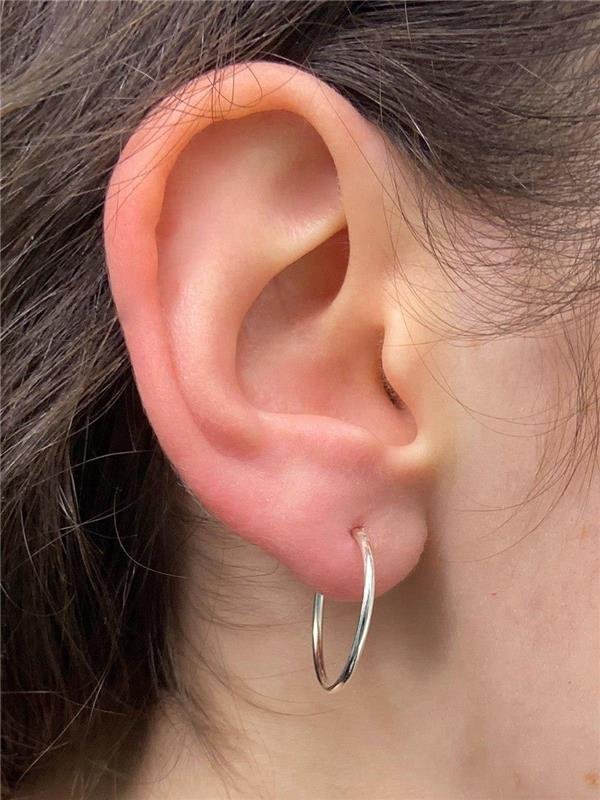 BRINCO ARGOLA FIO TUBO 