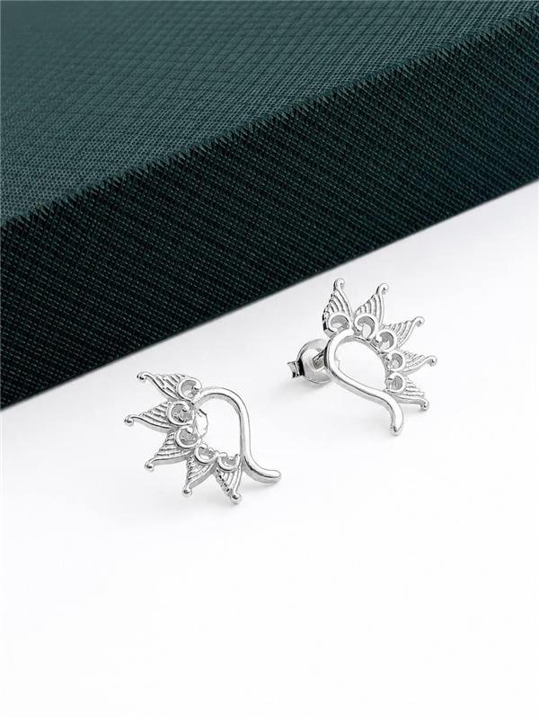 BRINCO COM DETALHE GOTA
