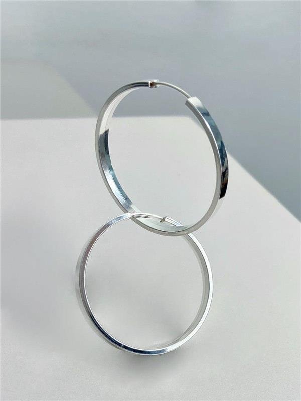 BRINCO ARGOLA FIO QUADRADO 