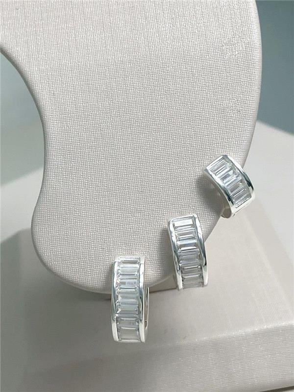 BRINCO TRIO ARGOLA LARGO NAVETE 