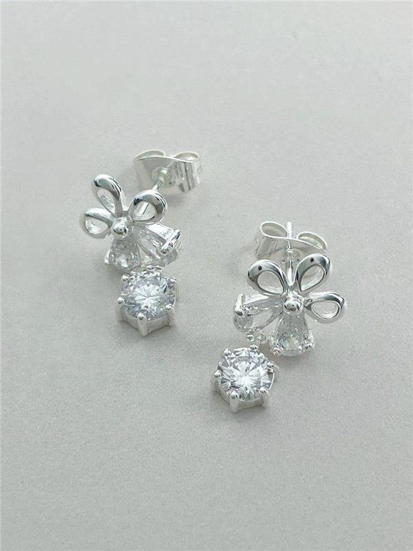 BRINCO FLOR PINGENTE PONTO LUZ