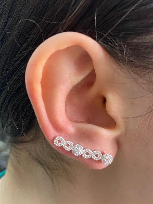 BRINCO EARCUFF FLOR/INFINITO CRAVEJADO 2,5CM