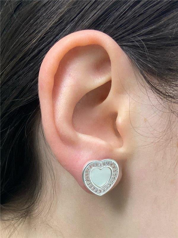 BRINCO CORAÇÃO MADRE PÉROLA