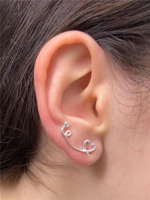 BRINCO EARCUFF FIO CORAÇÃO C/PONTO LUZ 2CM