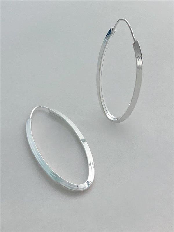 RINCO ARGOLA OVAL FIO TRIÂNGULO 