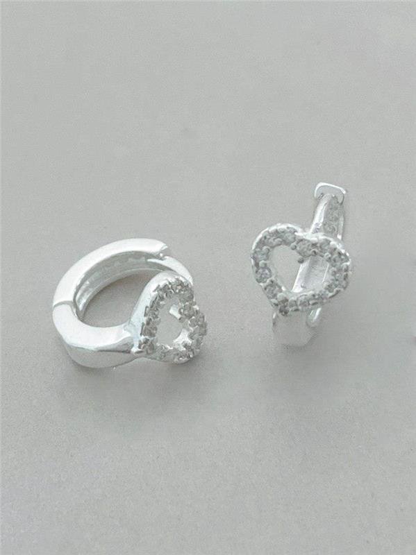 BRINCO INFANTIL ARGOLA CORAÇÃO CRAVEJADO