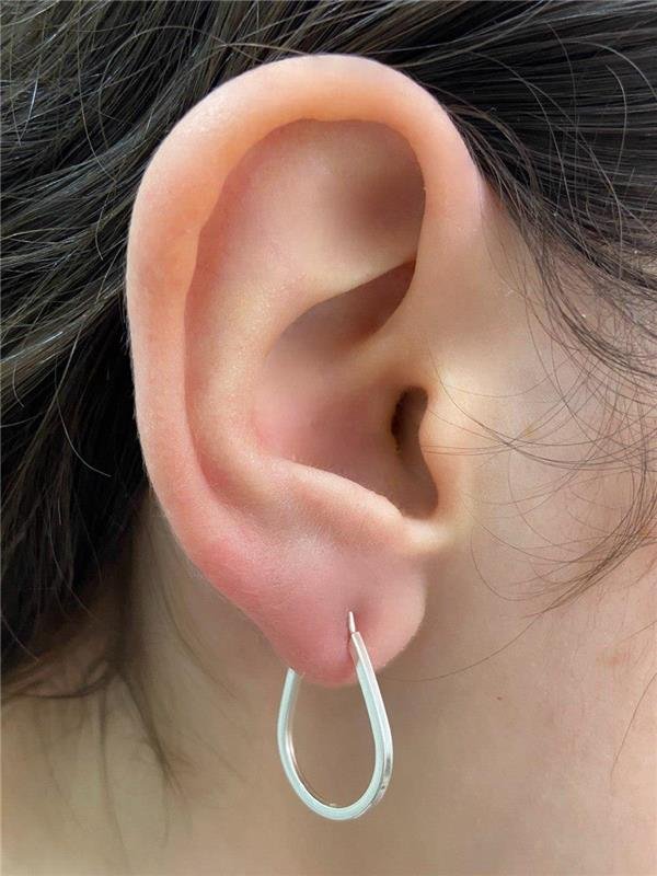 BRINCO GOTA FIO QUADRADO 