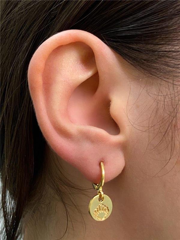 BRINCO DR ARGOLA MEDALHA CONCHA