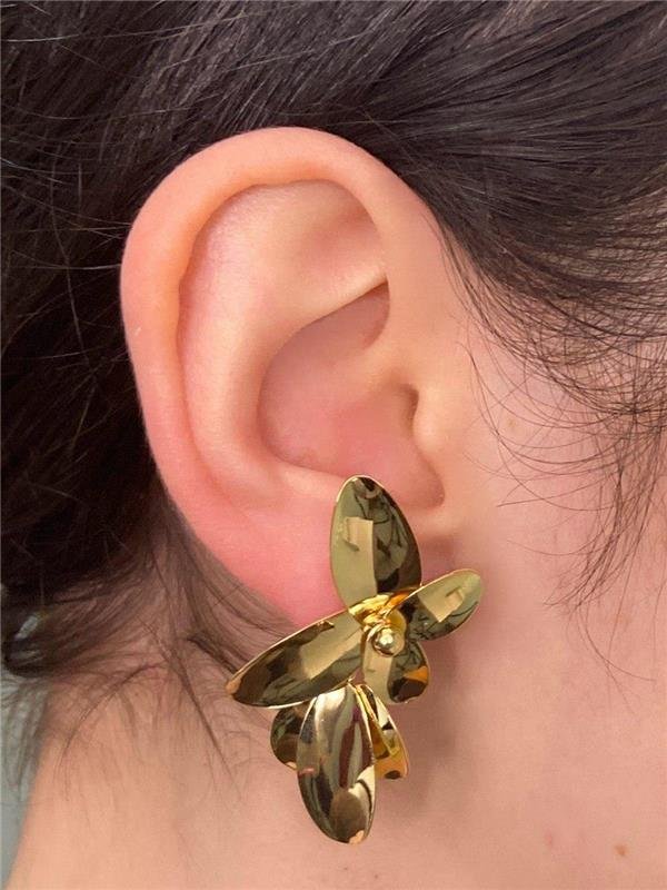 BRINCO FLOR PÉTALAS