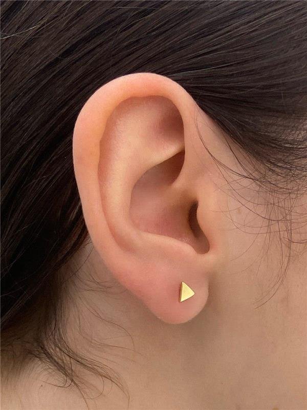 BRINCO TRIÂNGULO LISO 