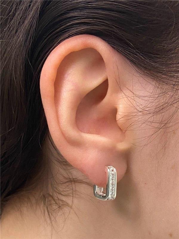  BRINCO ARGOLA QUADRADA COM ZIRCÔNIA