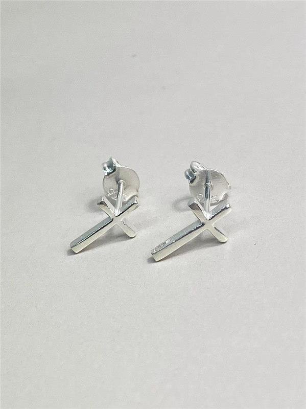 BRINCO CRUZ LISA 1,1X6MM