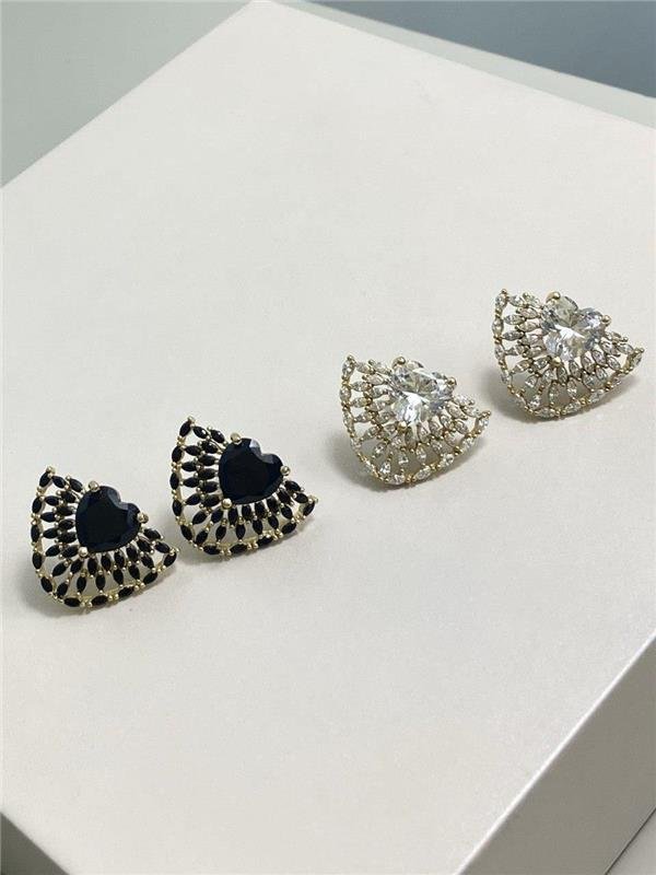 BRINCO LEQUE CRAVEJADO